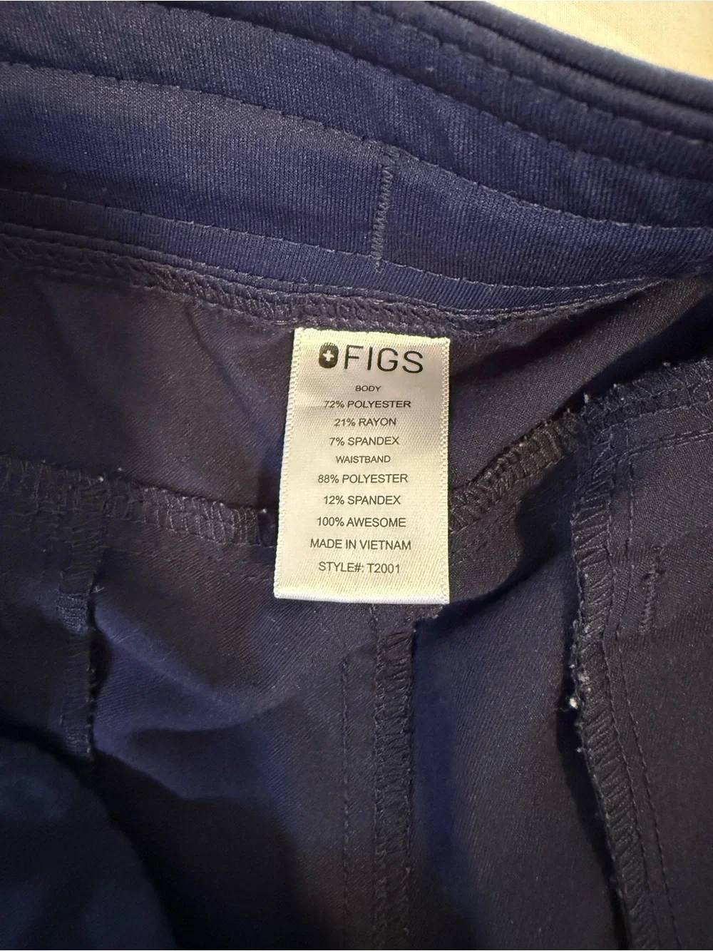 FIGS Men's Axim Cargo Scrub Pants Navy Blue- Medium
